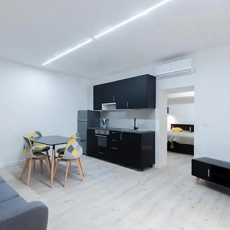 Street San Felice 6 Center شقة *